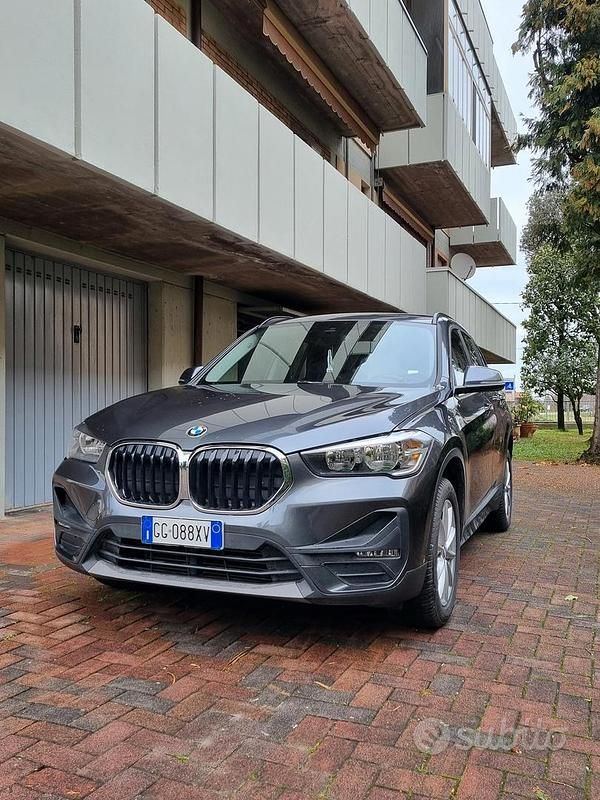 Usata BMW X1 Advantage 150 CV (110 kW) 2021 Grigio SUV