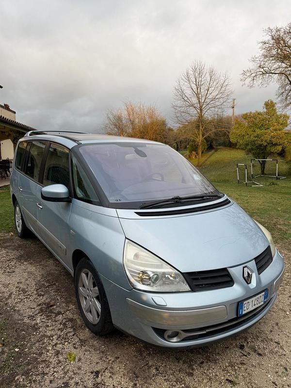 Usata Renault Espace Initiale 175 CV (128 kW) 2010 Blu Monovolume