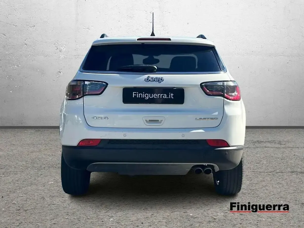 Usata Jeep Compass Limited 140 CV (102 kW) 2017 Bianco SUV