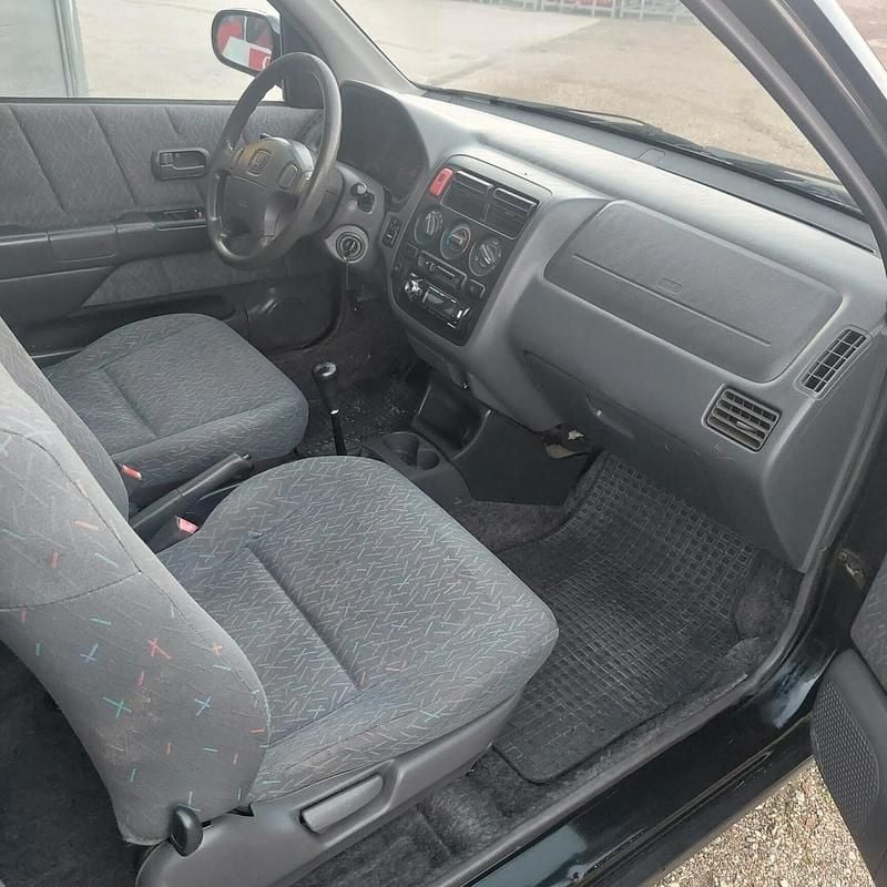 Usata Honda Logo 65 CV (47 kW) 2000 Nero Utilitaria