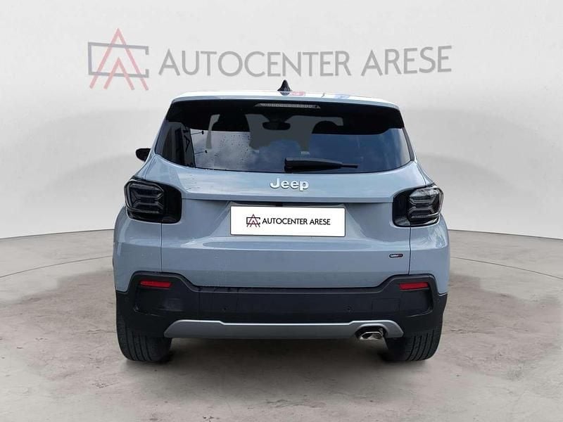 Begagnad Jeep Avenger Summit 101 HK (74 kW) 2025 Blå SUV