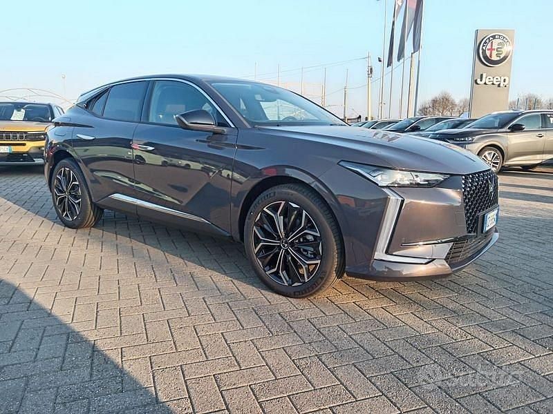 Nuova DS Automobiles DS4 130 CV (95 kW) 2025 Nero SUV