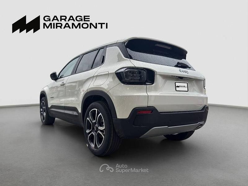 Nuova Jeep Avenger Summit 101 CV (74 kW) 2025 Bianco SUV