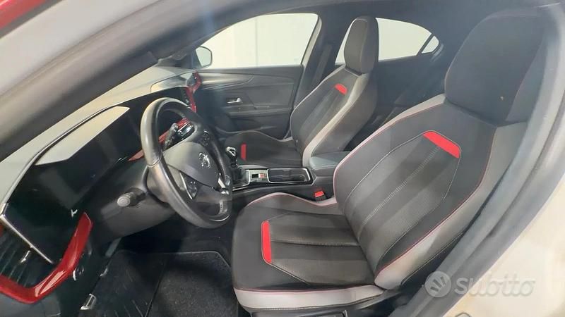 Usata Opel Mokka GS Line 101 CV (74 kW) 2022 Bianco SUV