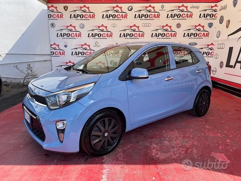 Usata Kia Picanto X-Line 65 CV (47 kW) 2019 Blu Utilitaria