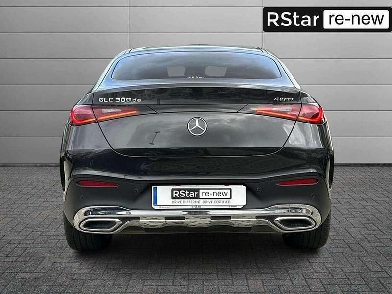 Usata Mercedes GLC300e AMG Line Premium Plus 333 CV (244 kW) 2024 Giallo metallizzato Coupé