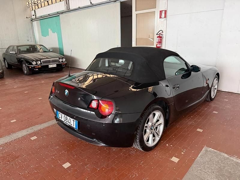 Usata BMW Z4 169 CV (124 kW) 2004 Nero Cabrio