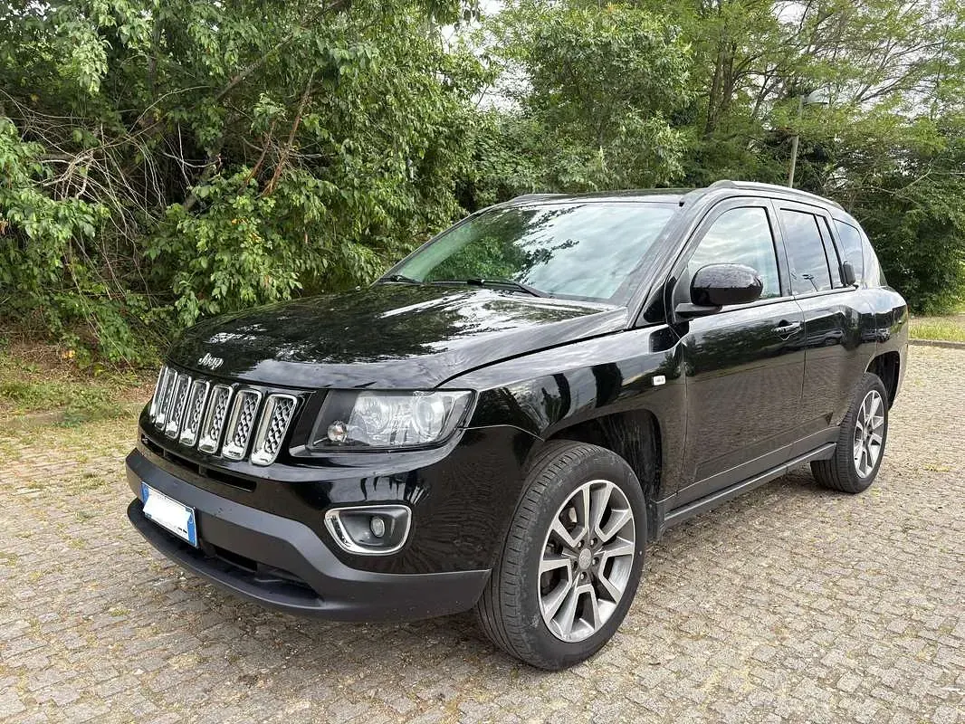 Usata Jeep Compass Limited 163 CV (119 kW) 2014 Nero SUV