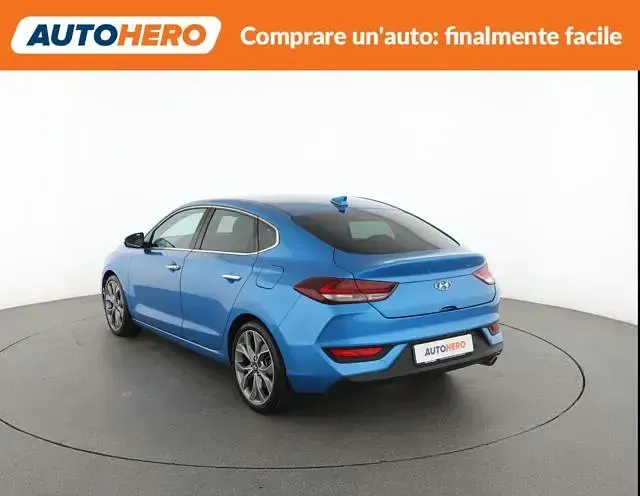 Usata Hyundai i30 Style 140 CV (102 kW) 2017 Blu Berlina
