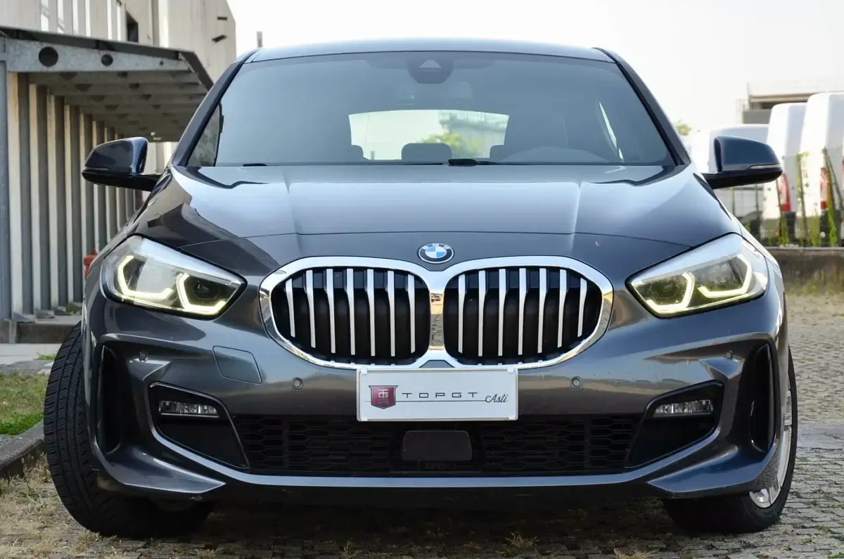 Usata BMW 118 M Sport 150 CV (110 kW) 2020 Grigio Berlina