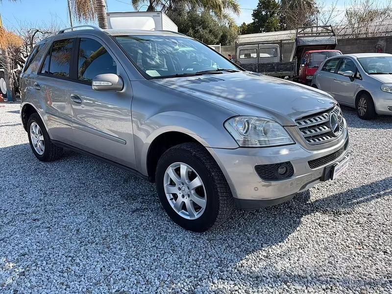 Usata Mercedes ML320 224 CV (164 kW) 2005 SUV