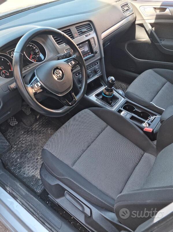 Usato 2013 VW Golf 1.6 Diesel 105 CV (10.800 €)