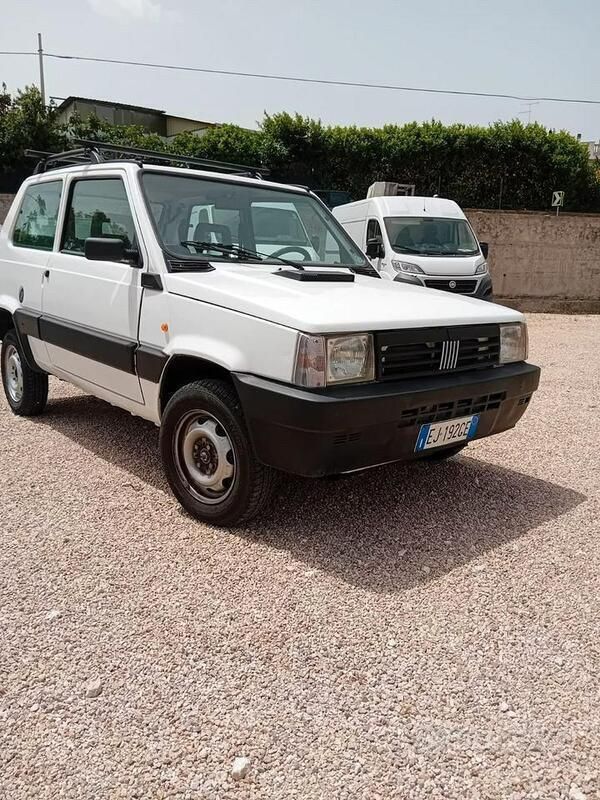Usata Fiat Panda 50 CV (36 kW) 1999 Bianco Utilitaria