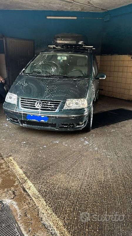 Usata VW Sharan 140 CV (102 kW) 2007 Verde Monovolume