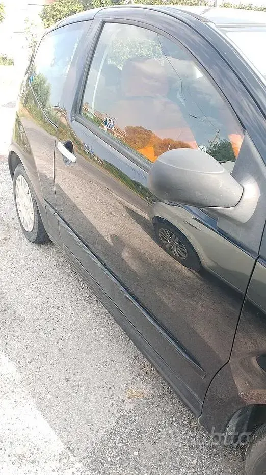 Usata Citroën C2 Elegance 60 CV (44 kW) 2005 Nero Utilitaria