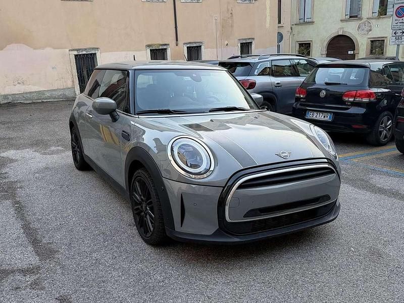 Usata Mini ONE Classic 75 CV (55 kW) 2022 Utilitaria