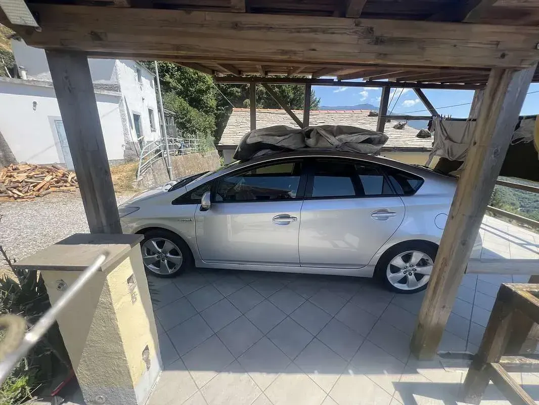 Usata Toyota Prius 122 CV (89 kW) 2009 Utilitaria