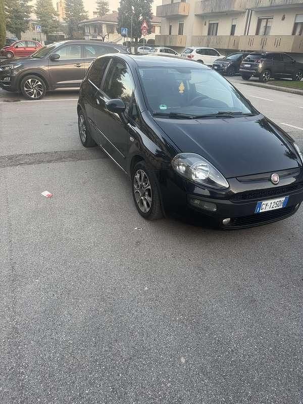 Usata Fiat Punto Evo Active 77 CV (56 kW) 2009 Utilitaria