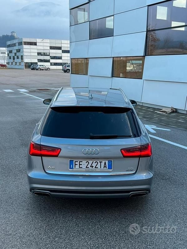 Usata Audi A6 Business Plus 272 CV (200 kW) 2015 Grigio Station wagon