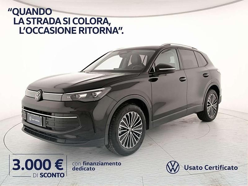 Nuova VW Tiguan Edition 131 CV (96 kW) 2026 Grenadill black metallizzato SUV