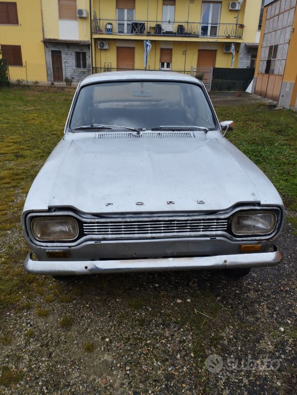 Usata Ford Escort 44 CV (32 kW) 1970 Grigio Coupé