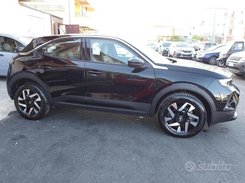 Usata Opel Mokka Edition 101 CV (74 kW) 2024 Nero SUV