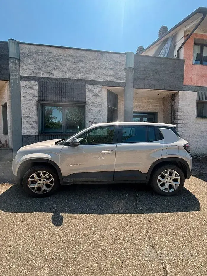 Usata Jeep Avenger 101 CV (74 kW) 2023 SUV