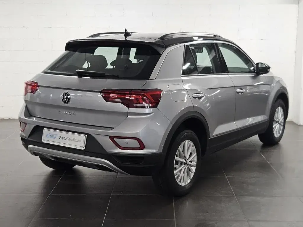 Usata VW T-Roc Life 150 CV (110 kW) 2025 Grigio SUV