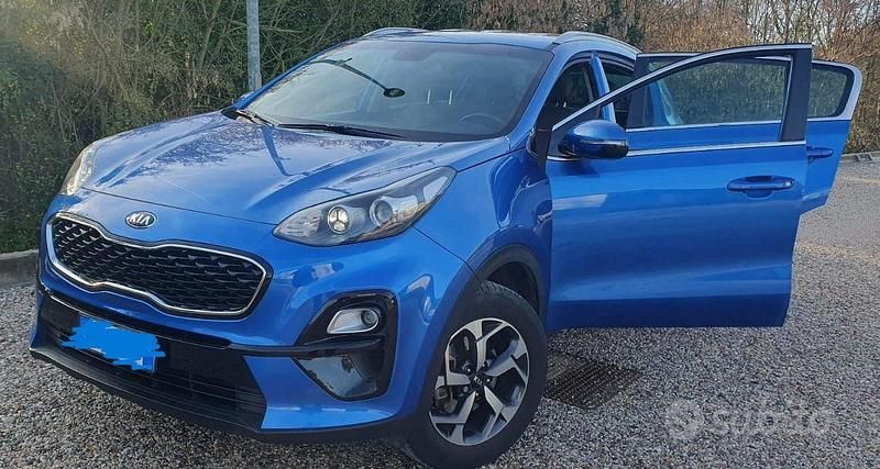 Usata Kia Sportage Active 115 CV (84 kW) 2019 Blu SUV