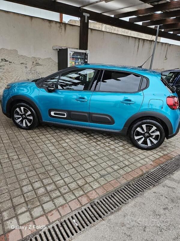 Usata Citroën C3 101 CV (74 kW) 2024 Verde Utilitaria