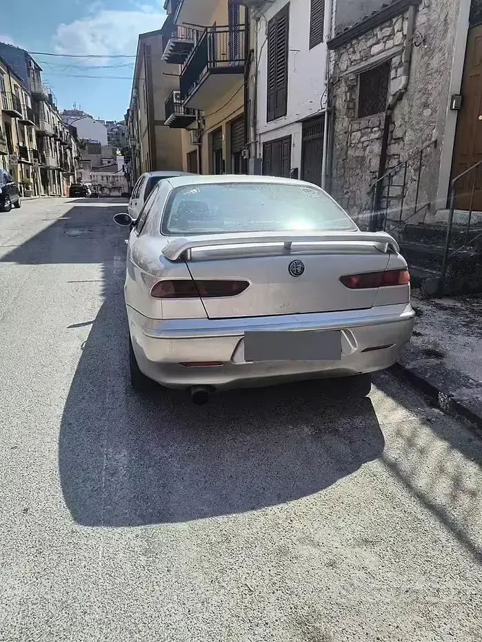 Usata Alfa Romeo 156 105 CV (77 kW) 2000 Grigio Berlina