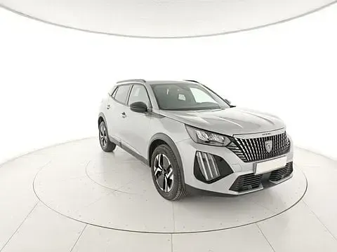 Usata Peugeot 2008 Allure 101 CV (74 kW) 2025 SUV