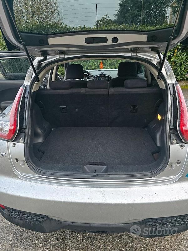 Usata Nissan Juke Acenta 110 CV (80 kW) 2016 Grigio SUV