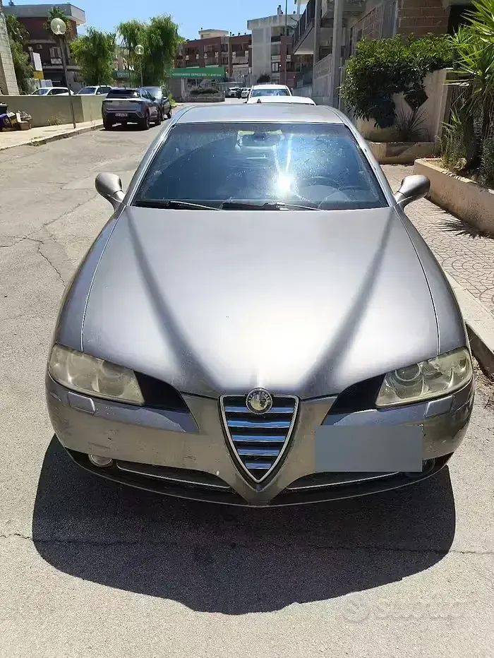 Usata Alfa Romeo 166 175 CV (128 kW) 2005 Grigio Berlina