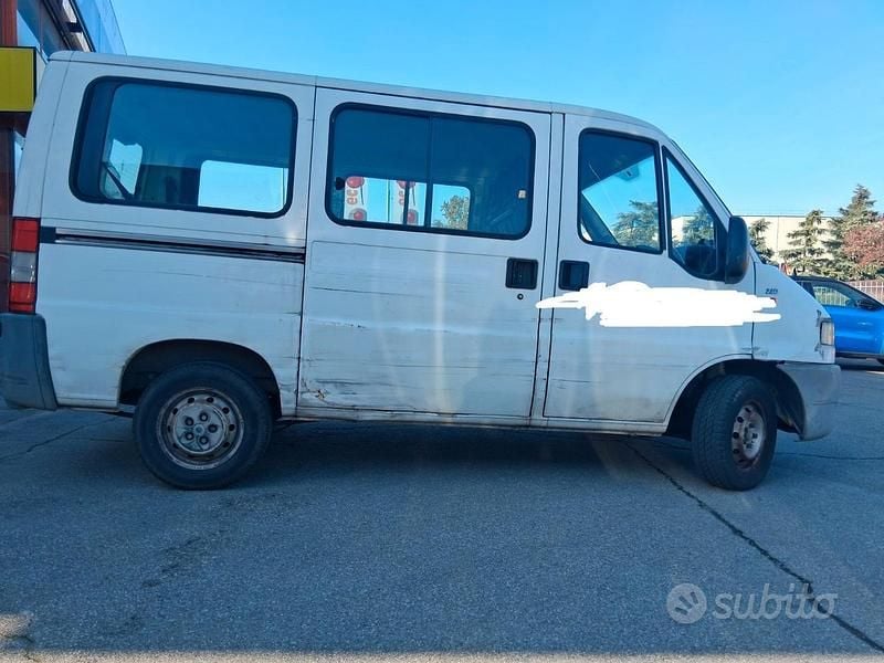 Usata Fiat Ducato 86 CV (63 kW) 2000 Furgone