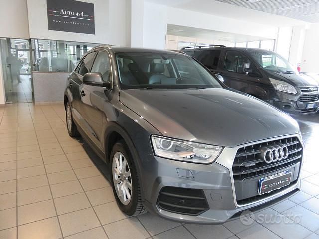 Usata Audi Q3 Business 150 CV (110 kW) 2015 Bianco SUV
