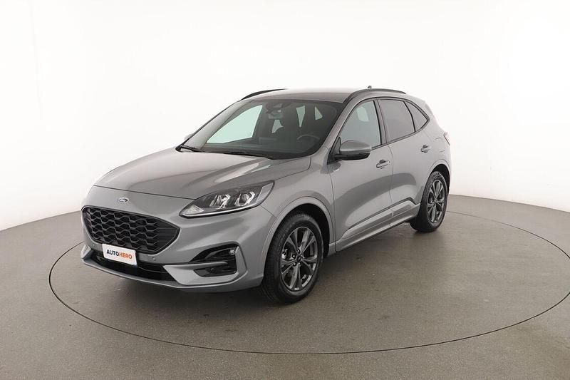 Usata Ford Kuga ST-Line 179 CV (131 kW) 2024 Grigio SUV