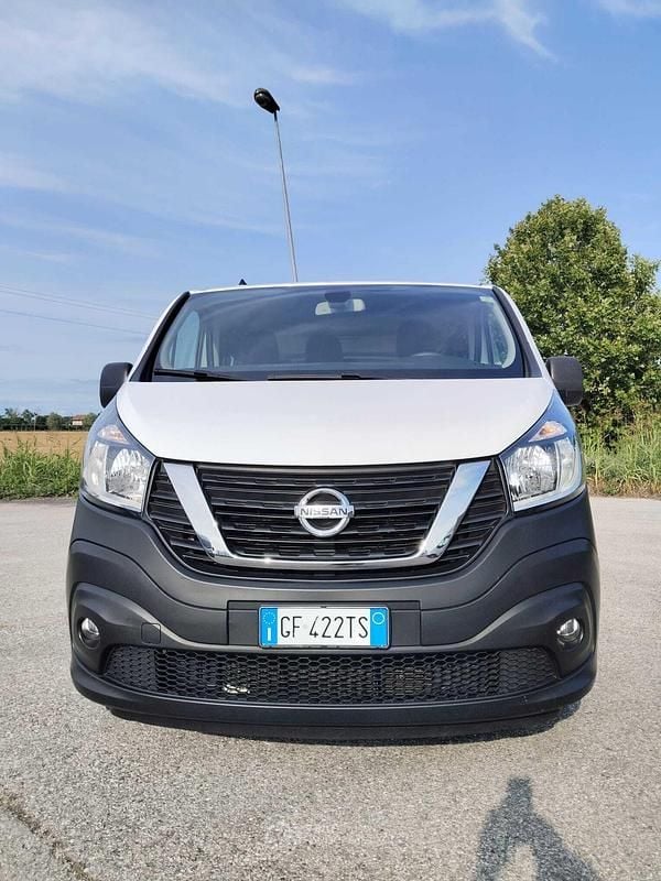 Usata Nissan NV300 145 CV (106 kW) 2021 Bianco Furgone