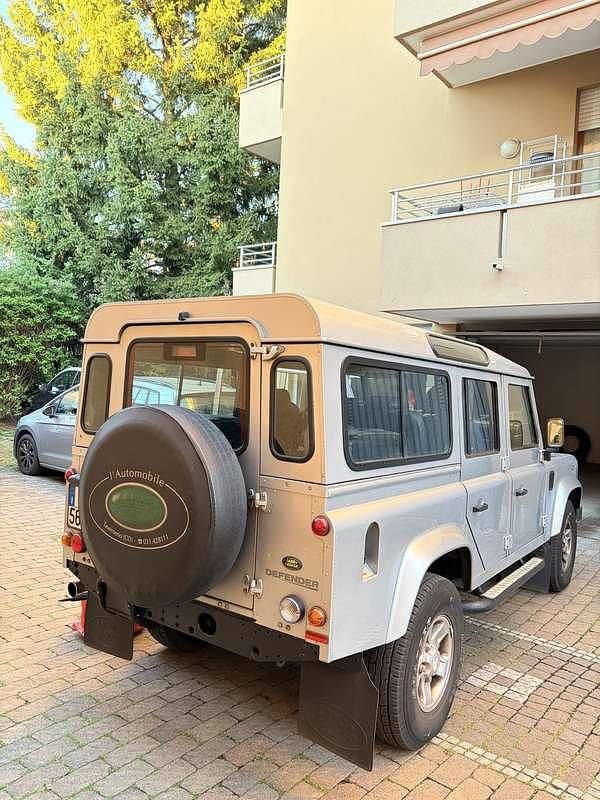 Usata Land Rover Defender S 122 CV (89 kW) 2010 Grigio Station wagon