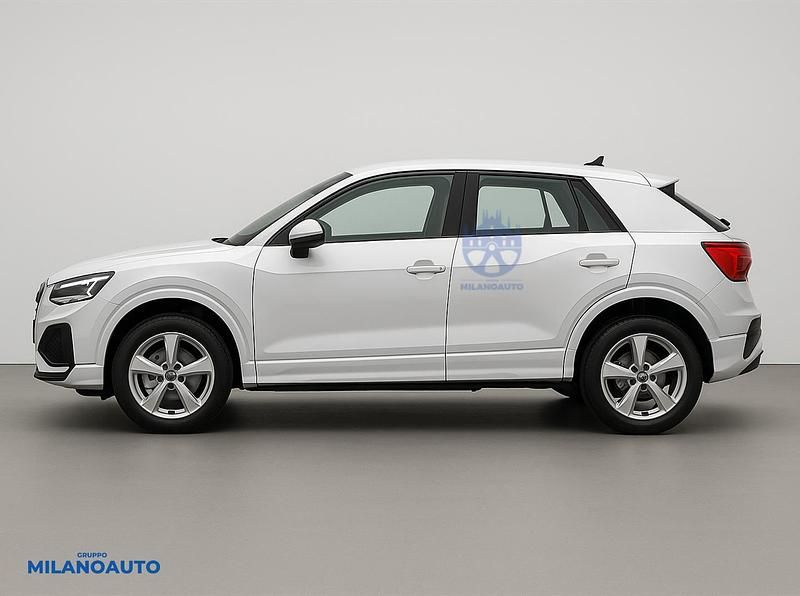 Usata Audi Q2 Advanced Plus 150 CV (110 kW) 2023 Bianco SUV