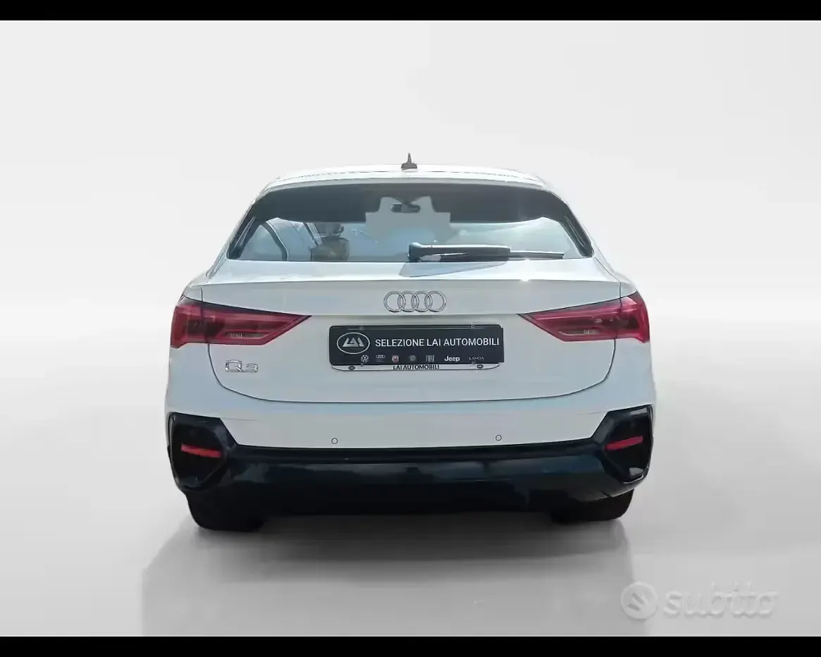 Usata Audi Q3 Sportback Business Plus 150 CV (110 kW) 2021 Bianco SUV