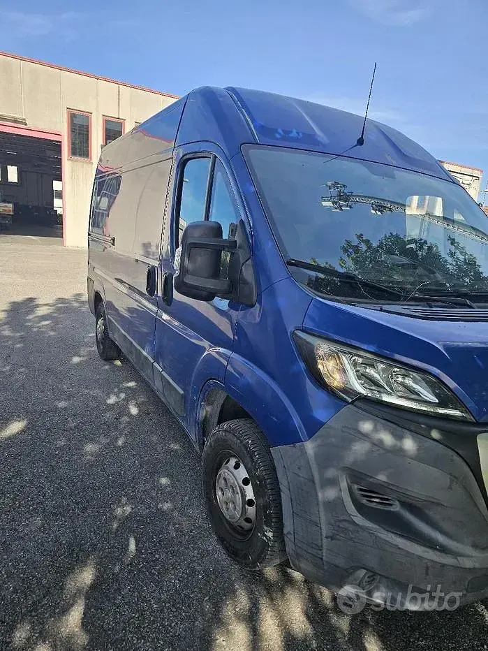 Usata Peugeot Boxer 101 CV (74 kW) 2014 Furgone