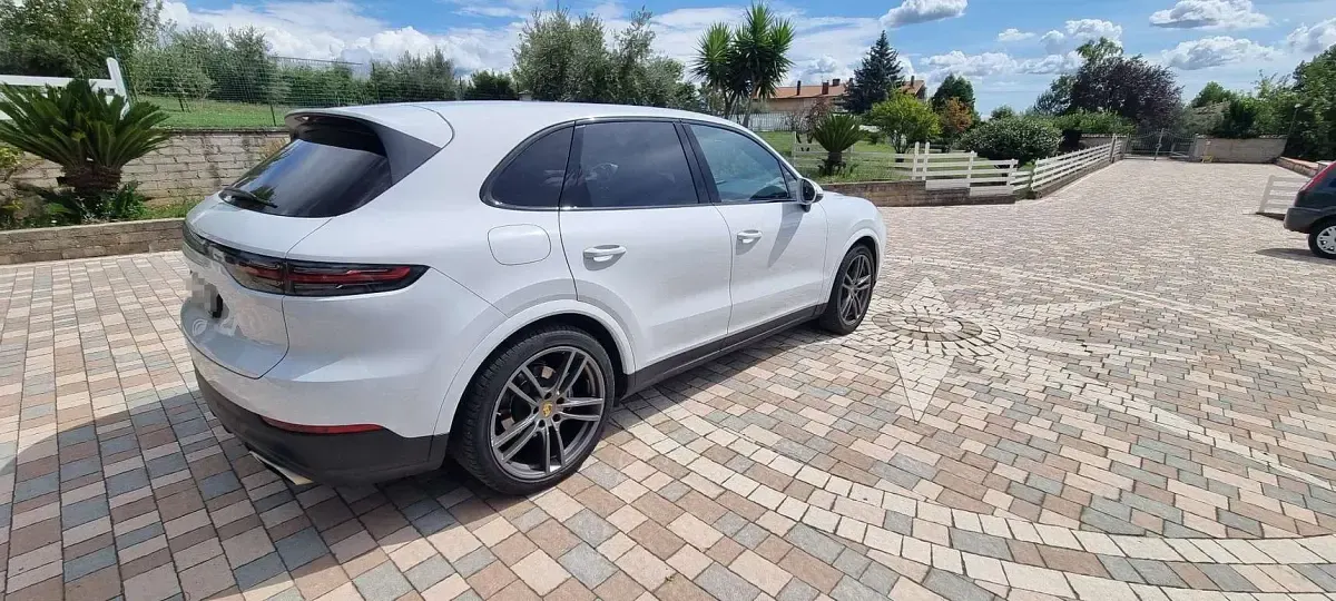 Usata Porsche Cayenne 340 CV (250 kW) 2019 SUV
