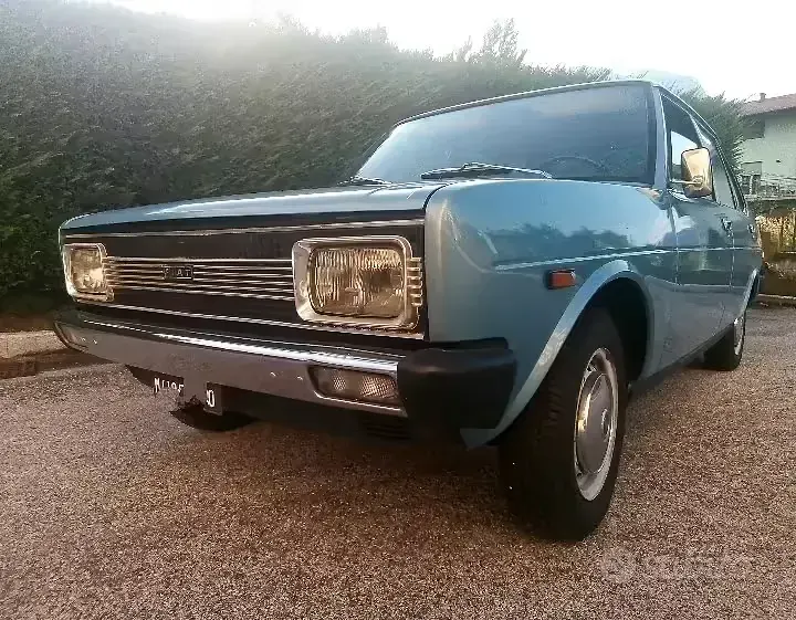 Usata Fiat 131 65 CV (47 kW) 1970 Bluazzurro Berlina