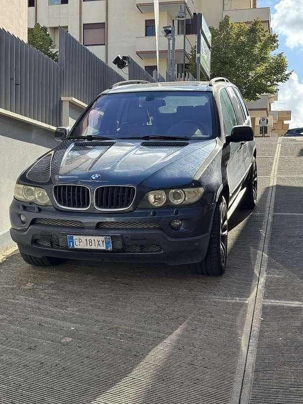 Usata 2004 BMW X5 SUV | 4000 € (Buon prezzo) - Immagine 1/4