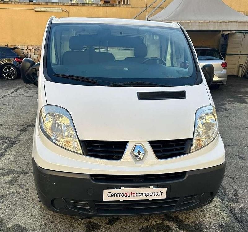 Usata Renault Trafic 114 CV (83 kW) 2011 Bianco Monovolume