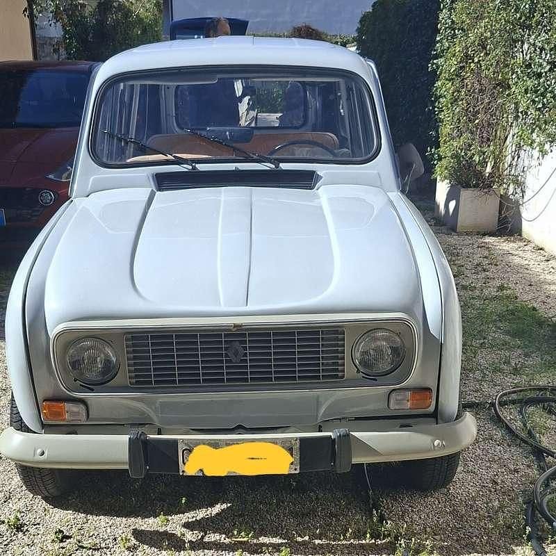 Usata Renault R4 33 CV (24 kW) 1986
