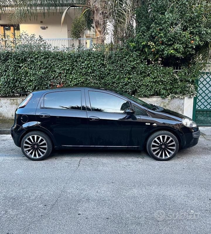 Usata Fiat Punto Evo 95 CV (69 kW) 2011 Utilitaria