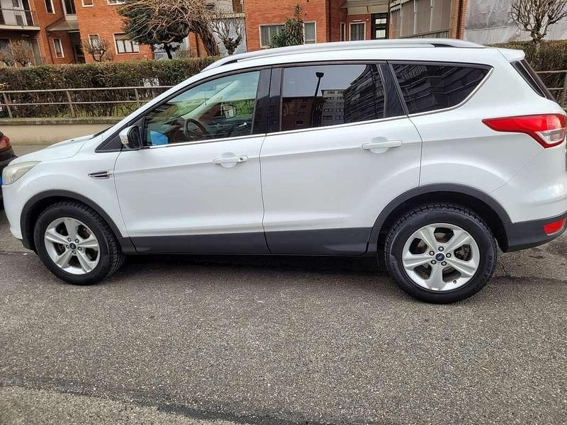 Usata Ford Kuga 140 CV (102 kW) 2014 SUV
