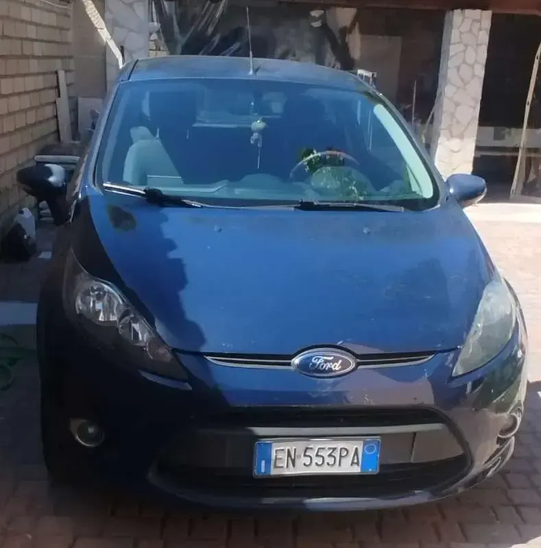 Second-hand Ford Fiesta Business Edition 69 CP (50 kW) 2012 Berlinǎ